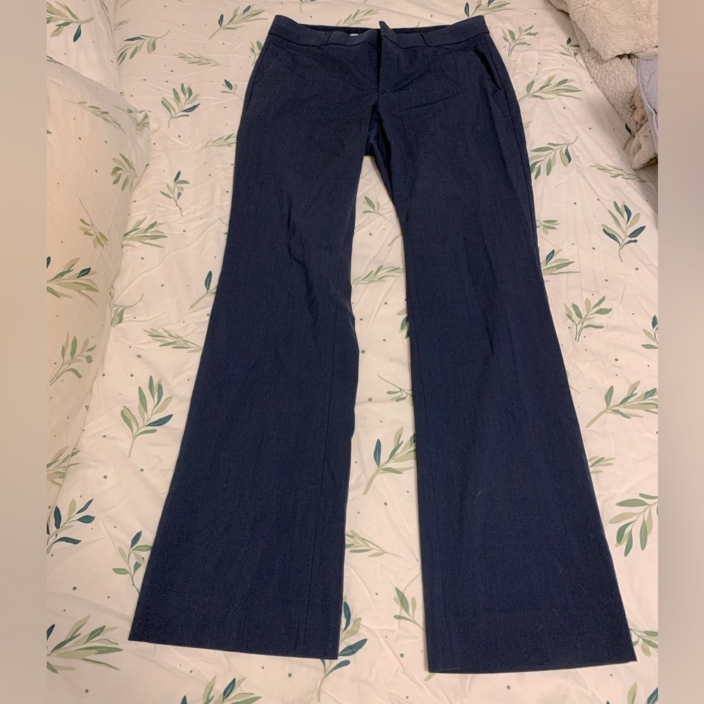 Banana Republic Logan pant. Size 4.